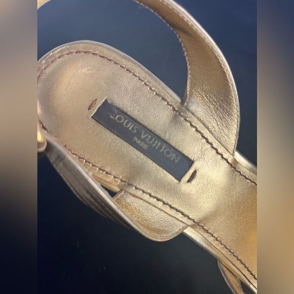 Rare Louis Vuitton Gold Slingback Sandals w/3.5” Stacked Wood Heel Size 38/US 7 - Picture 13 of 15